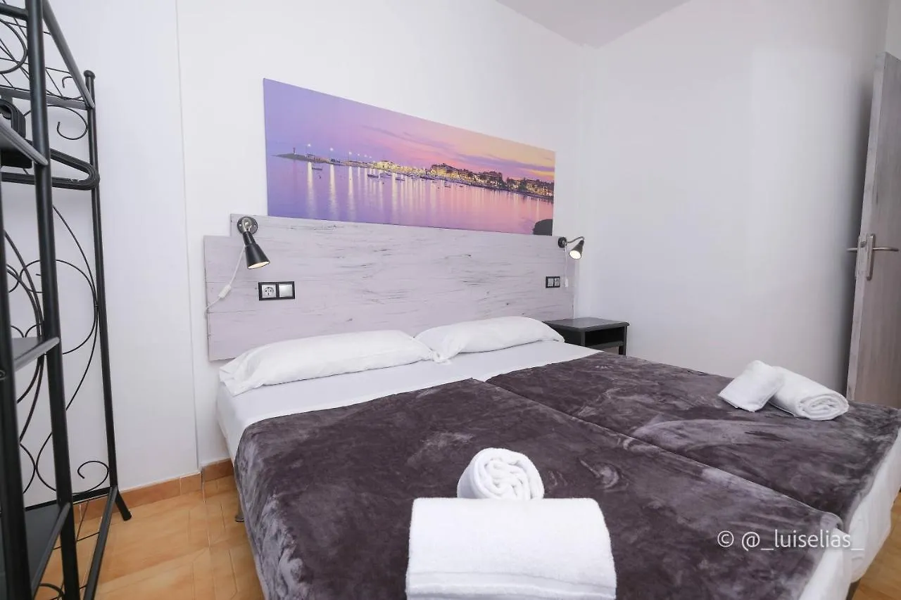 Apartamentos Ibiza Колонья Сант Джордин