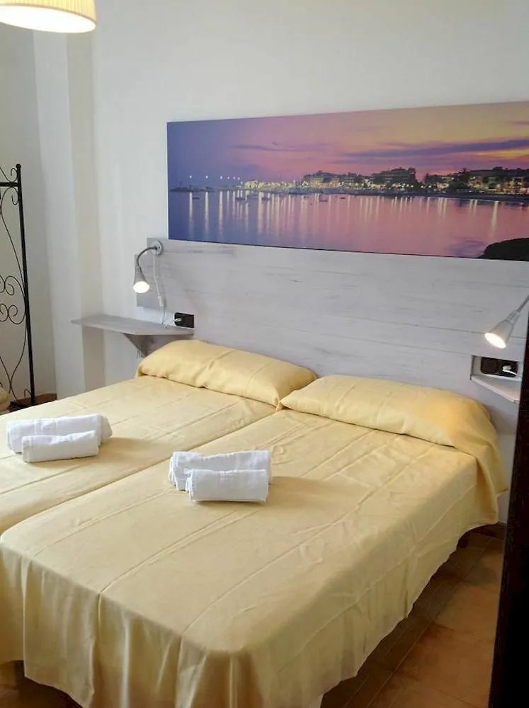 Apartamentos Ibiza Колонья Сант Джордин 0*,