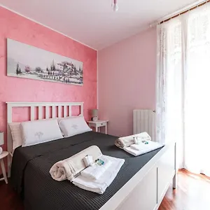 appartamento-caterina-a-5-min-da-san-siro-con-ac-wifi.italymilanhotels.net/