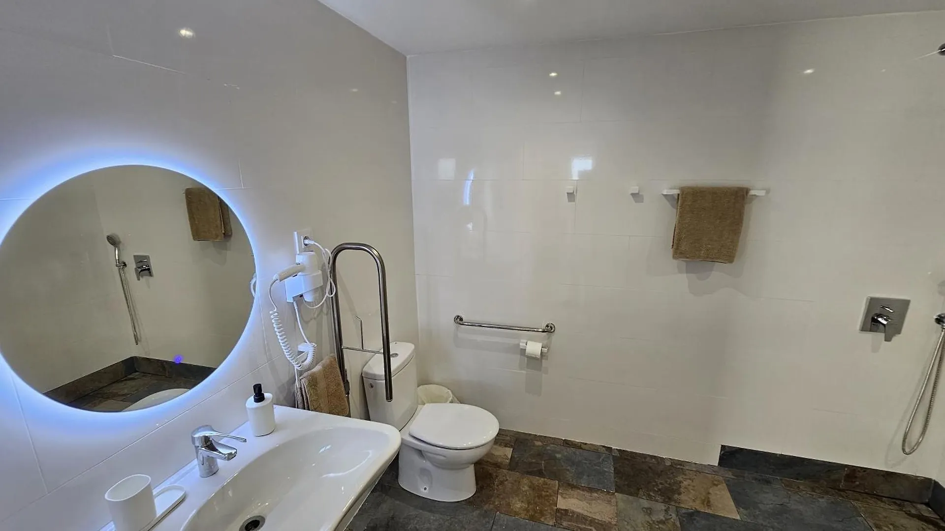Apartamentos Ibiza Colonia de Sant Jordi